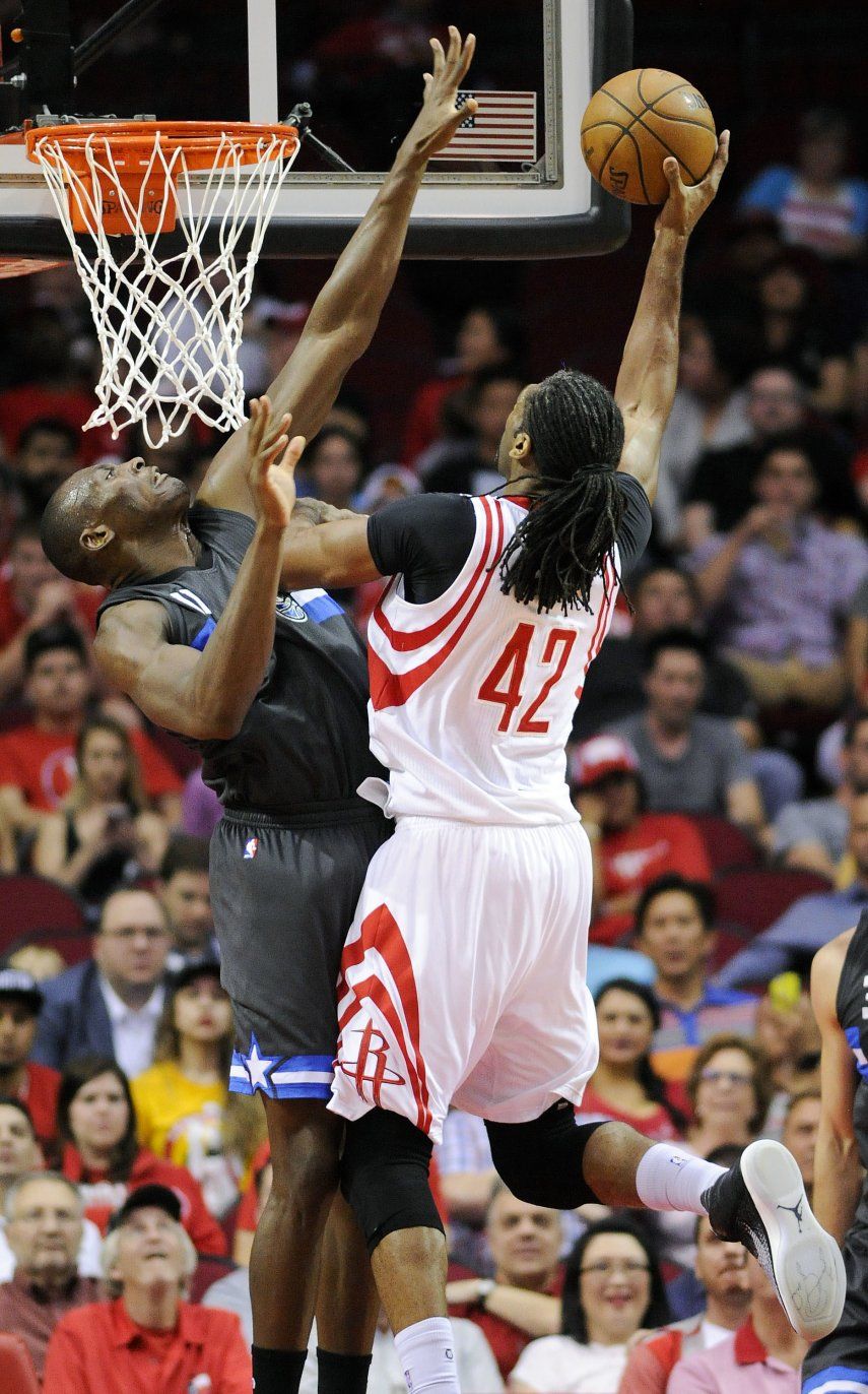 Harden anota 25 en victoria de Rockets ante Orlando