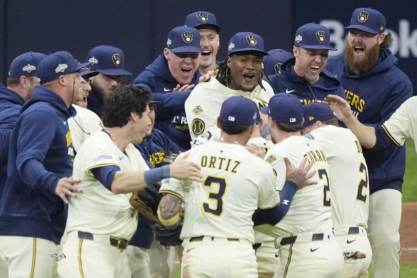 MLB: Cerveceros de Milwaukee derrotan a los Chicago Cubs y clasifican a la Serie de Campeonato