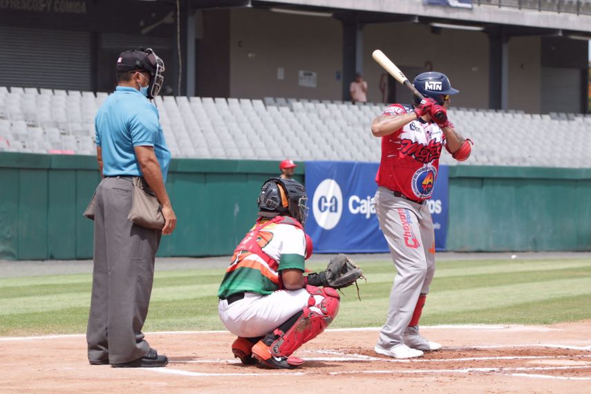 Béisbol Mayor 2022: Metro y Colón no bajan la guardia