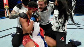 Joselyne Edwards hace historia para Panamá en la UFC