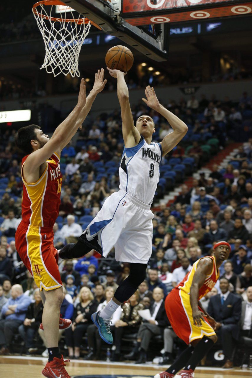 Johnson sella triunfo de Rockets ante Twolves