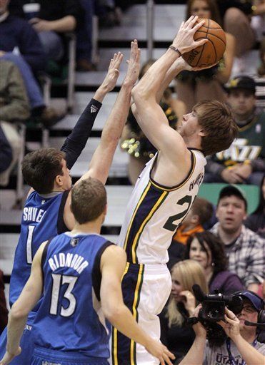 Hayward propicia triunfo del Jazz sobre Minnesota
