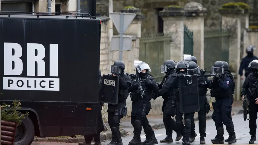 París 2024: Policía de élite se prepara ante posibles atentados