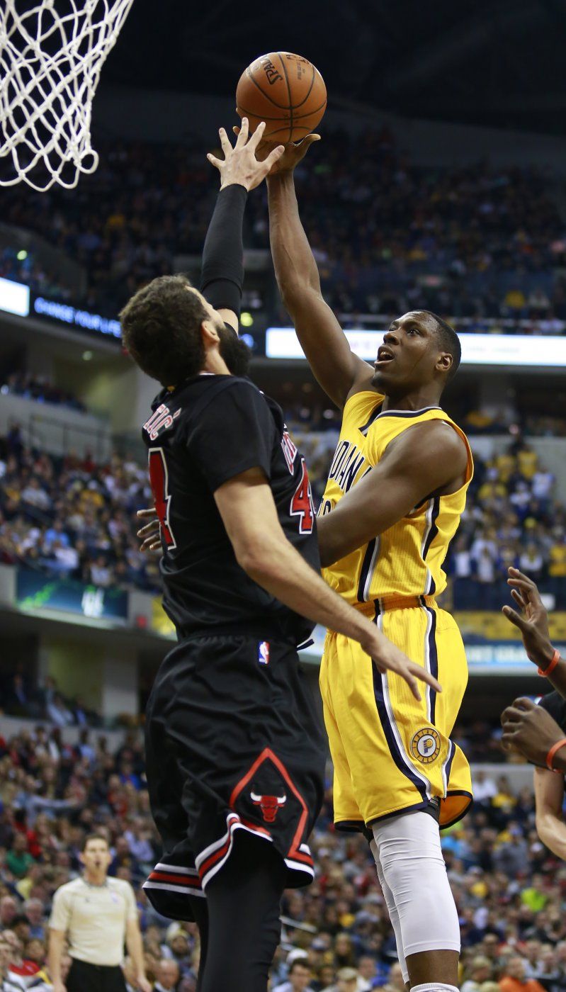 Pacers frenan a Bulls y suman 4 triunfos seguidos