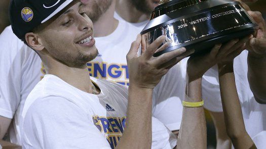Curry aspira a tener experiencia de LeBron en finales de NBA