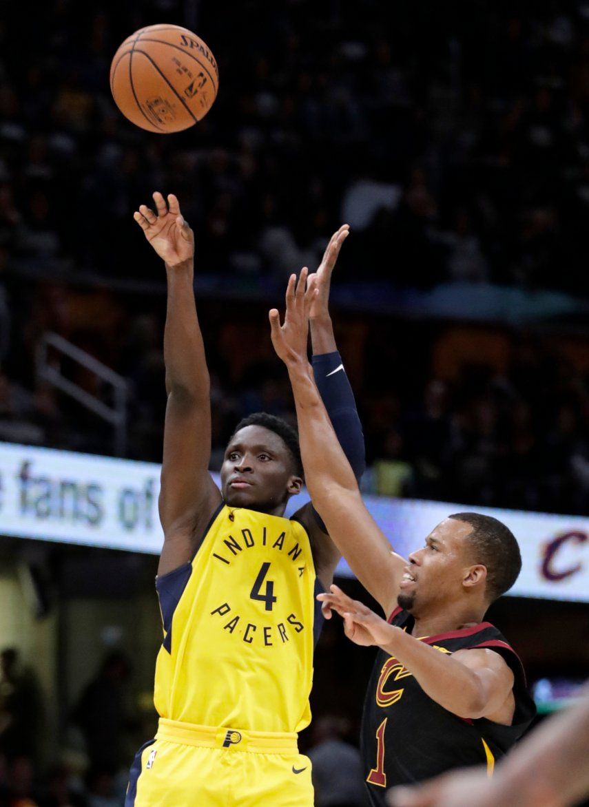 Con 32 puntos de Oladipo, Pacers sorprenden a Cavaliers