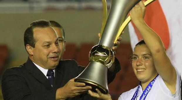 Ariel Alvarado renuncia a Comité Ejecutivo de CONCACAF