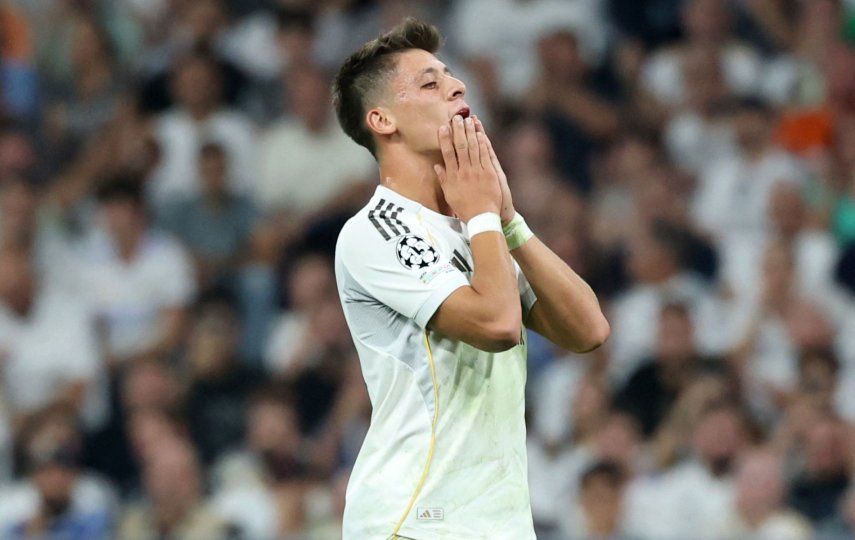 Xabi Alonso sobre Arda Güler: Es una mezcla entre Özil y Guti Xabi Alonso sobre Arda Güler: Es una mezcla entre Özil y Guti