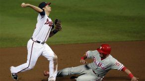 Filis ganan 3-2 a Dodgers; panameño Ruiz conecta de 4-4