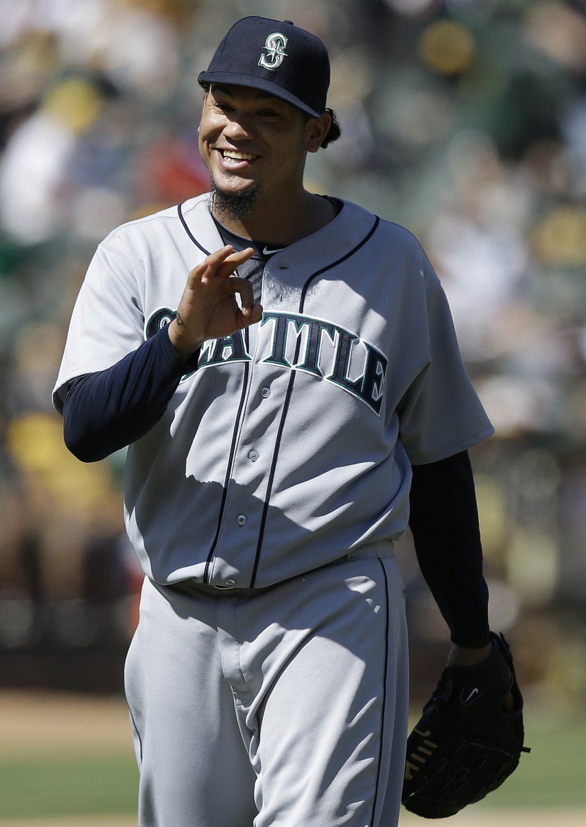 El Rey Félix llega a 14 victorias con Seattle