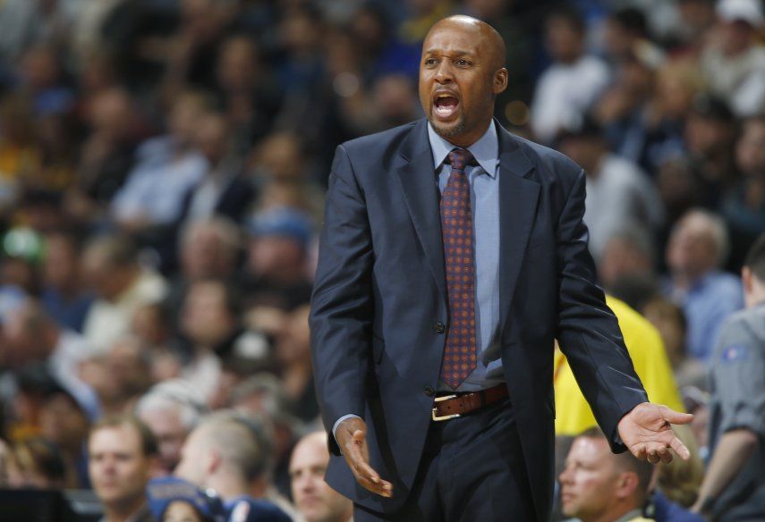 Nuggets despiden al entrenador Brian Shaw
