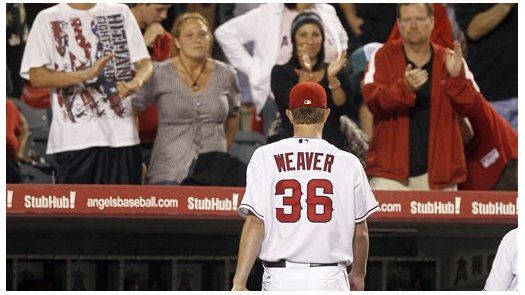 MLB: Angelinos 2, Rangers 1; Jered Weaver blanquea siete entradas