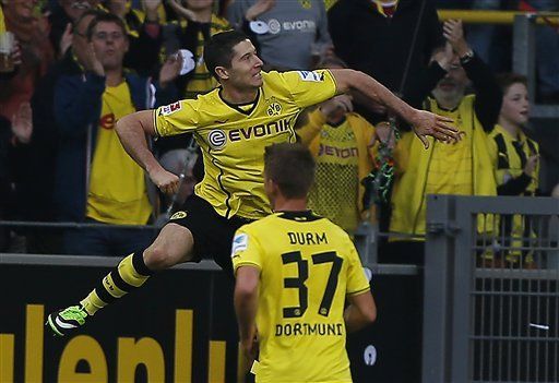 Bayern anuncia fichaje de Lewandowski desde junio hasta 2019