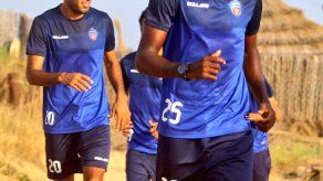 José Fajardo completó su primer entrenamiento con el Al-Kawkab FC