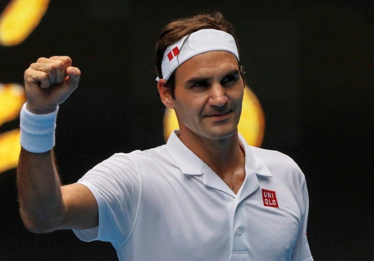 Federer se clasifica para la tercera ronda del Abierto de Australia