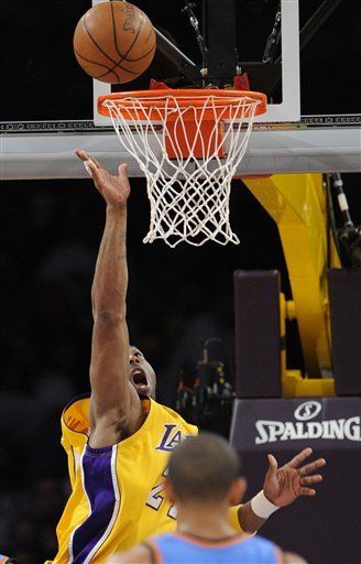 NBA: Lakers 105, Thunder 98; Bryant llega a 23.000 puntos