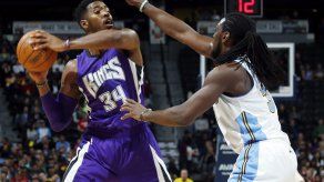 Collison ayuda a Knicks en triunfo sobre Nuggets