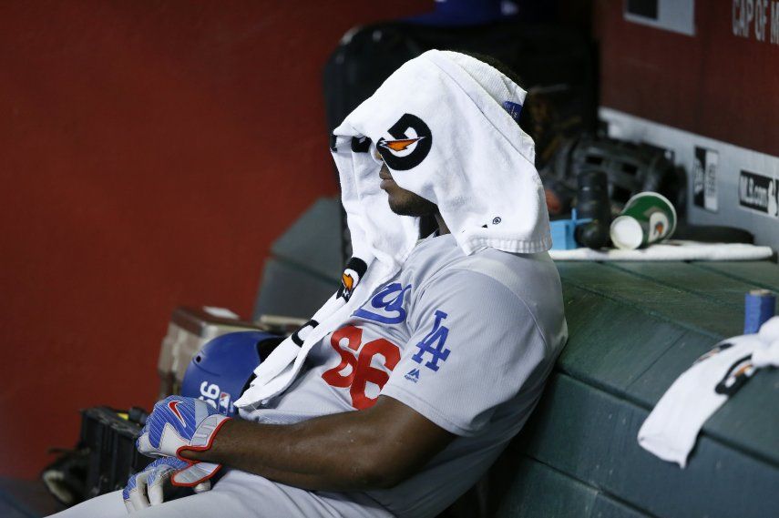 Dodgers sufren primera barrida al caer ante Greinke y DBacks