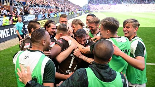 El St. Pauli regresa a la Bundesliga tras 13 años