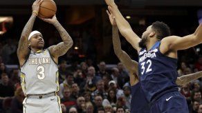 Cavs reconfiguran plantel: canjean a Thomas y Wade