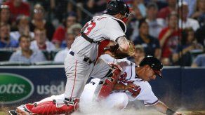 Bravos envían a mexicano Daniel Castro a ligas menores