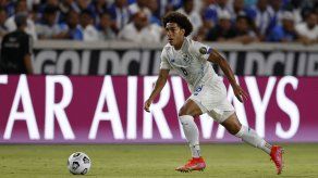 Adalberto Carrasquilla estaría cerca del Houston Dynamo de la MLS