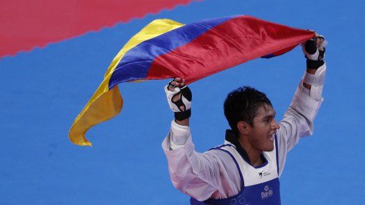 Con sacrificio, colombiano Trejos gana oro en taekwondo