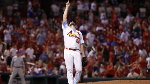 Lanzadores de Cardenales blanquean 5-0 a Cachorros