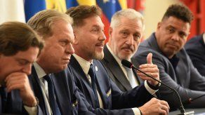 Conmebol crea grupo de trabajo para combatir el racismo con Ronaldo Nazário