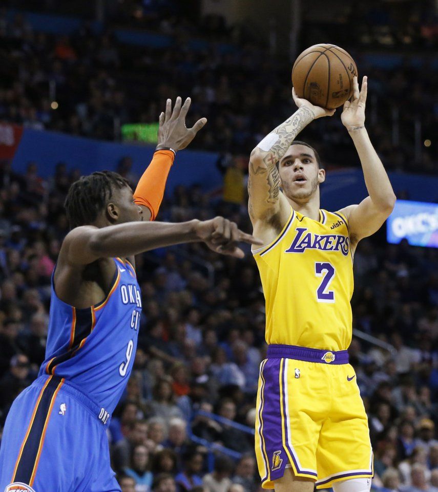 Kuzma anota 32 y Lakers derrotan a los Thunder sin LeBron