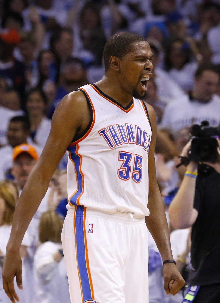 Durant deja claro que también sabe defender
