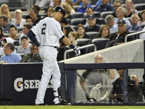 Yanquis aún no deciden si Jeter irá a lista de lesionados