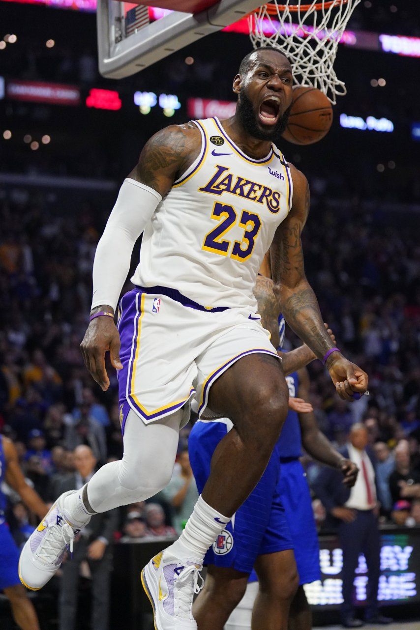 Lakers vencen a Clippers por 1ra vez en esta temporada