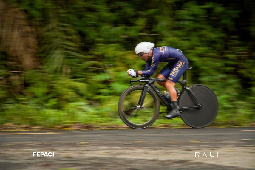 Panameños Bolívar Gabriel Espinosa y Franklin Archibold brillaron en Vuelta a San Carlos