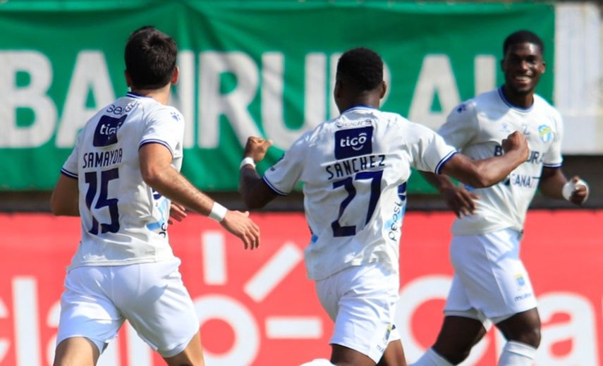 Jorlian Sánchez anota segundo gol con Comunicaciones