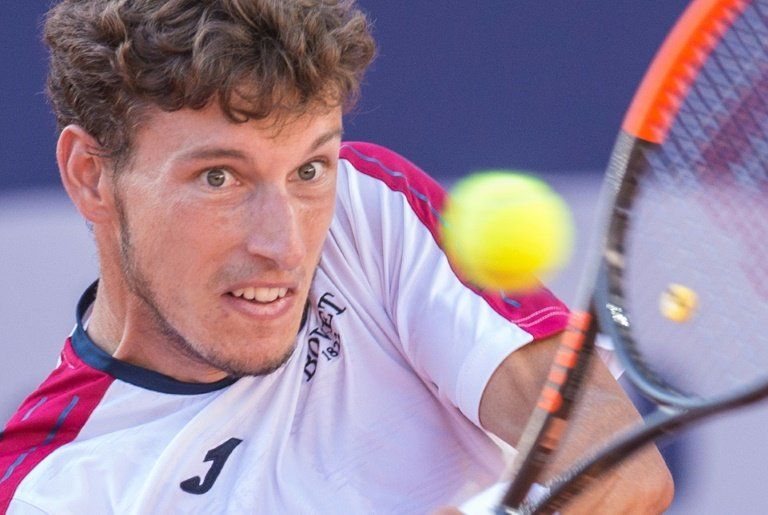 Cuevas queda eliminado en Hamburgo, Thiem y Carreño a cuartos