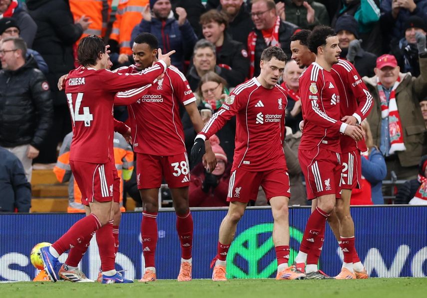 Liverpool sufre pero consigue los tres puntos ante el Wolves