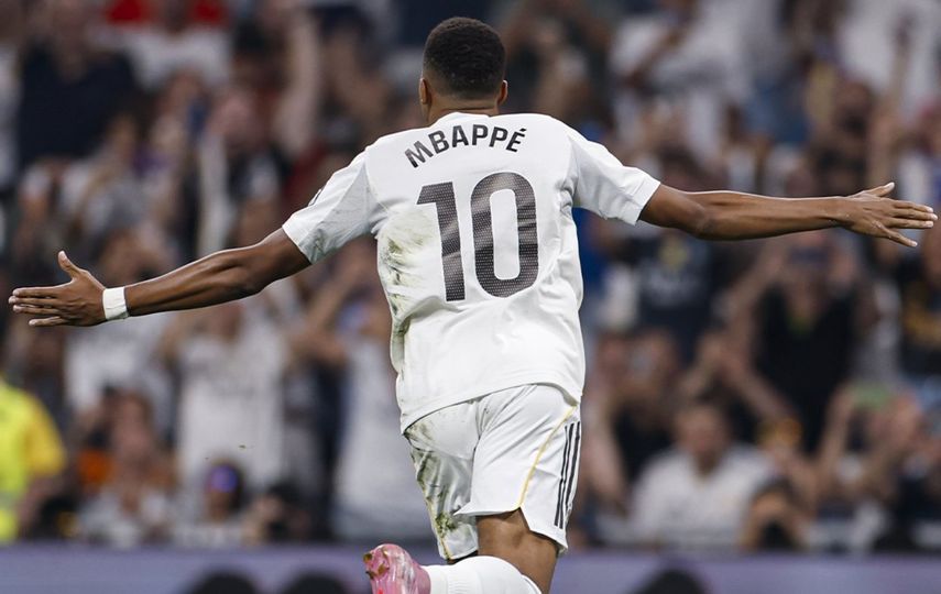 Con un gol de Kylian Mbappé desde el punto penal