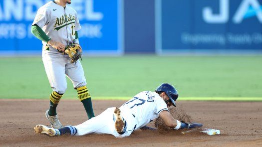 MLB: José Caballero llega a 100 bases robadas y se mete en lista histórica de panameños