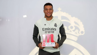 Kylian Mbappé regresó a la dinámica del grupo y estaría disponible vs Alavés Kylian Mbappé regresó a la dinámica del grupo y estaría disponible vs Alavés