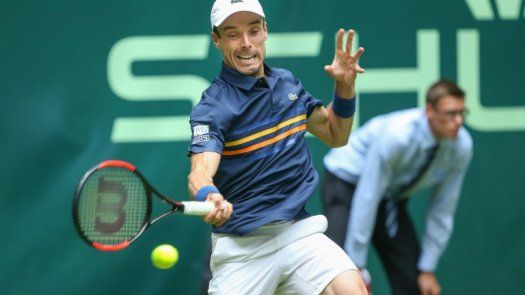 Bautista supera la primera ronda del Torneo de Halle