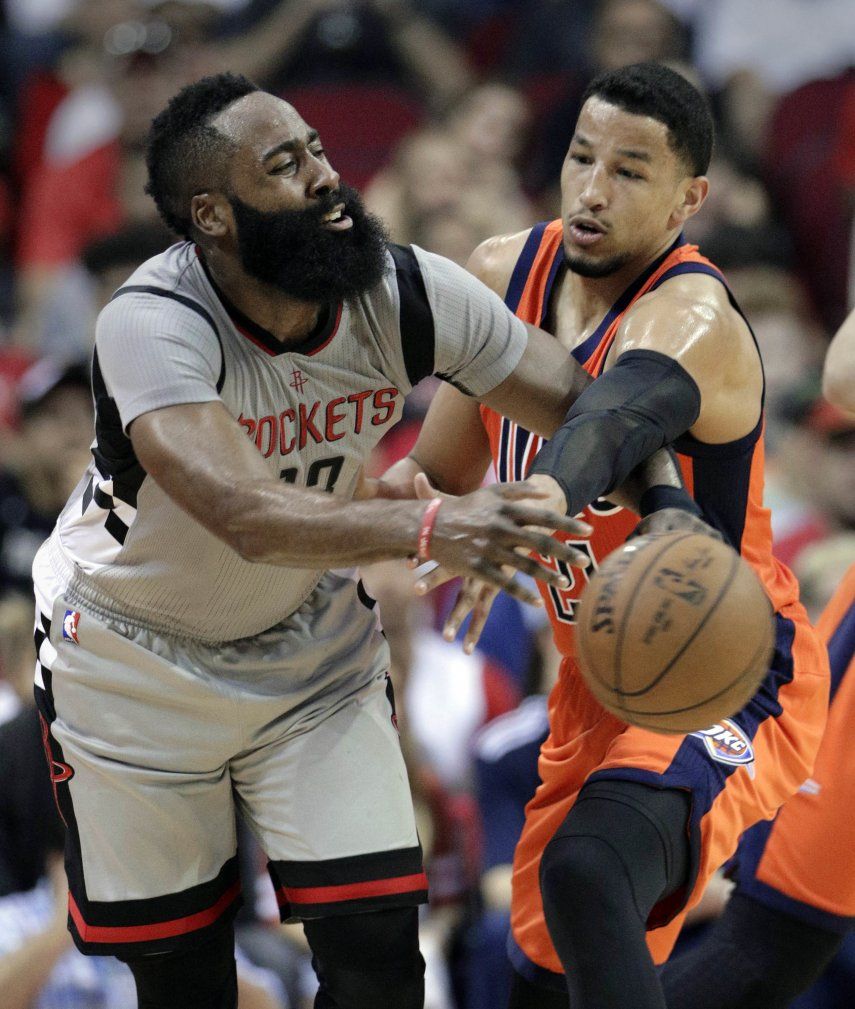Rockets y Harden ganan el duelo ante OKC y Westbrook