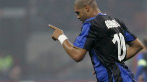 Campeones: Adriano le da la victoria al Inter