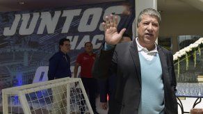 El Bolillo Gómez no sigue como técnico de Ecuador