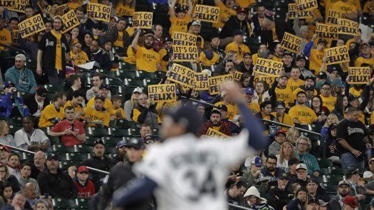Marineros ganan 6-3 a Angelinos en el regreso de Hernández