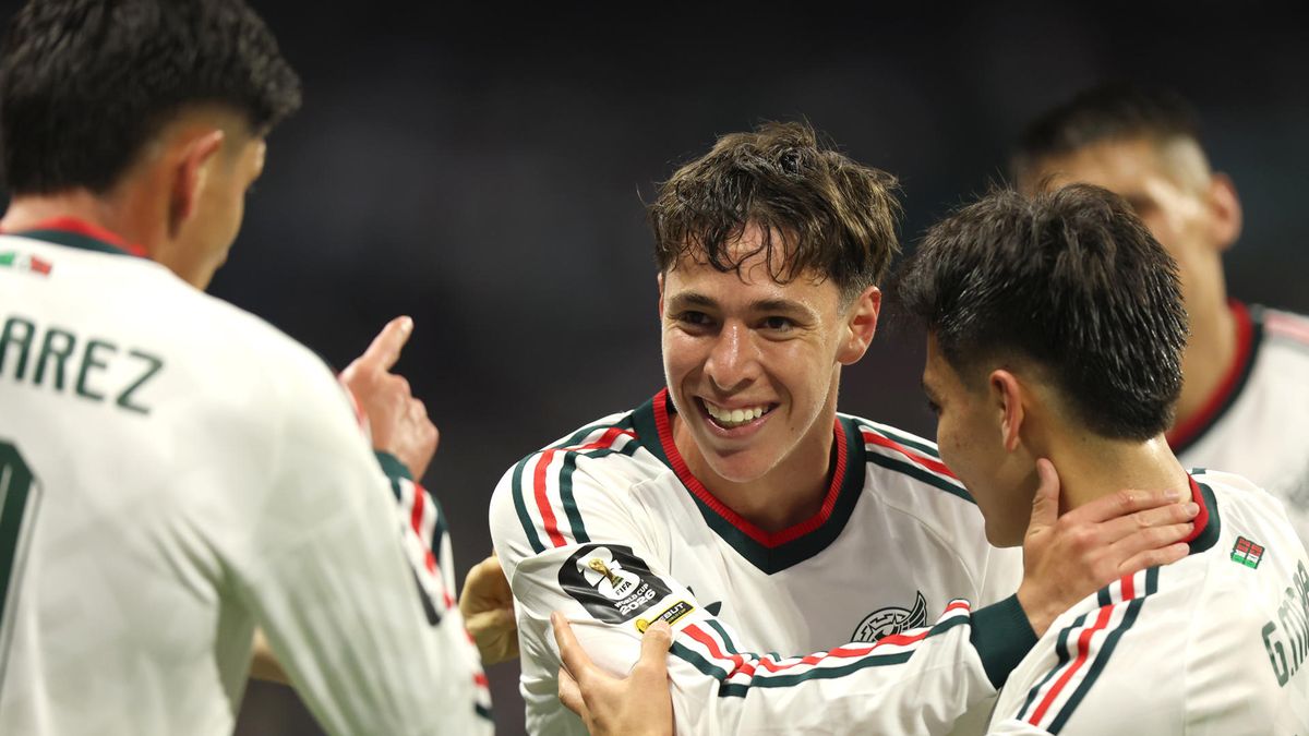 ¡PASO PERFECTO! México golea a República Checa y avanza como invicto a dieciseisavos.