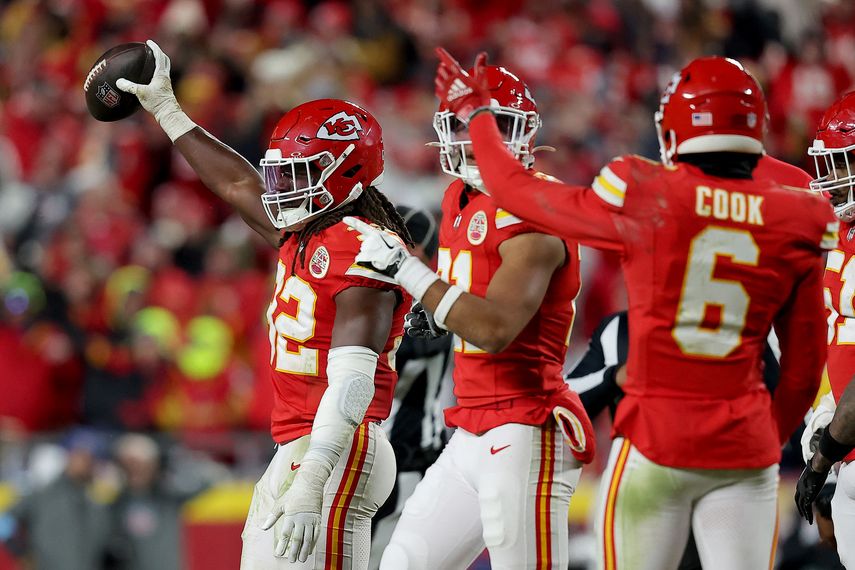 NFL: Los Chiefs aseguran un boleto a los playoffs