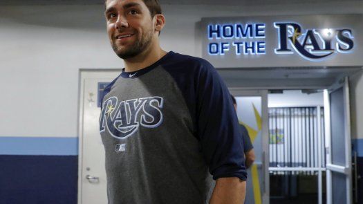 Medias Rojas obtienen a Nathan Eovaldi en canje con Rays
