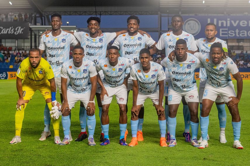 LPF: Árabe Unido clasifica a semis tras vencer al Universitario en su casa