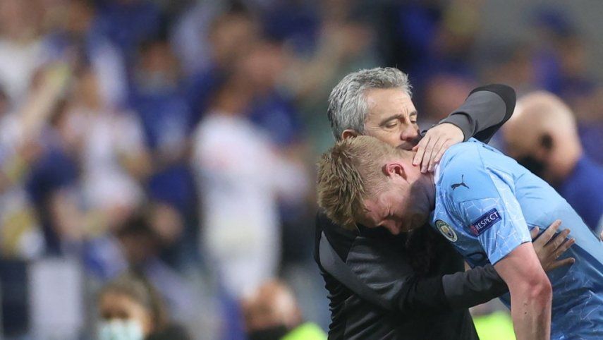 De Bruyne es operado y se unirá a la selección belga el lunes